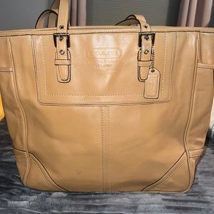 Vintage Coach Zip-Top Leather Tote